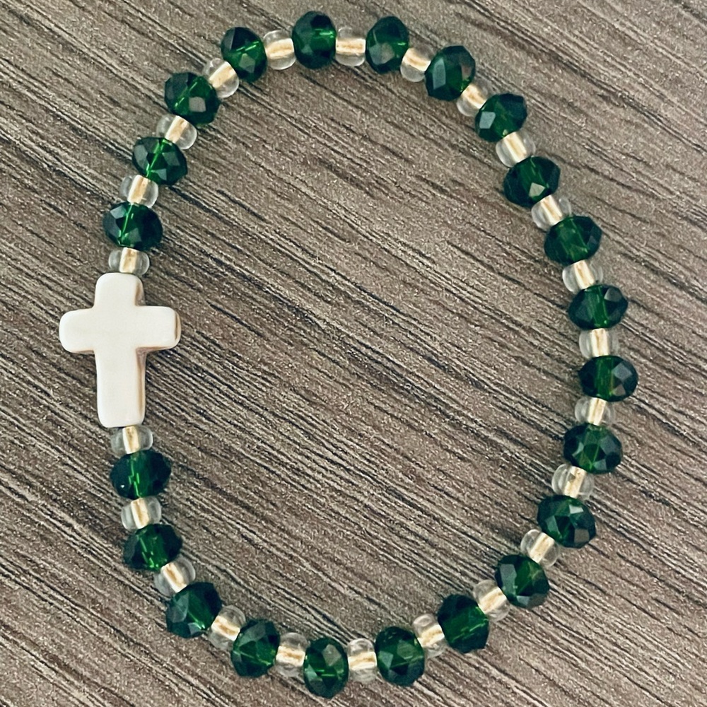 Cross Bracelet Handmade beaded stretch w/ glass fashion beads & stone cross